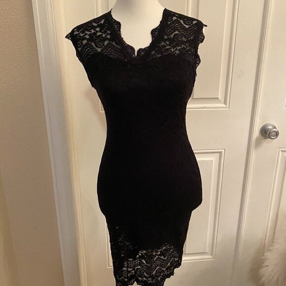 Solemio Black Lace Dress - Picture 1 of 3